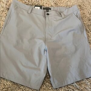 New with tags Banana Republic Men's Light Gray Shorts size waist 38